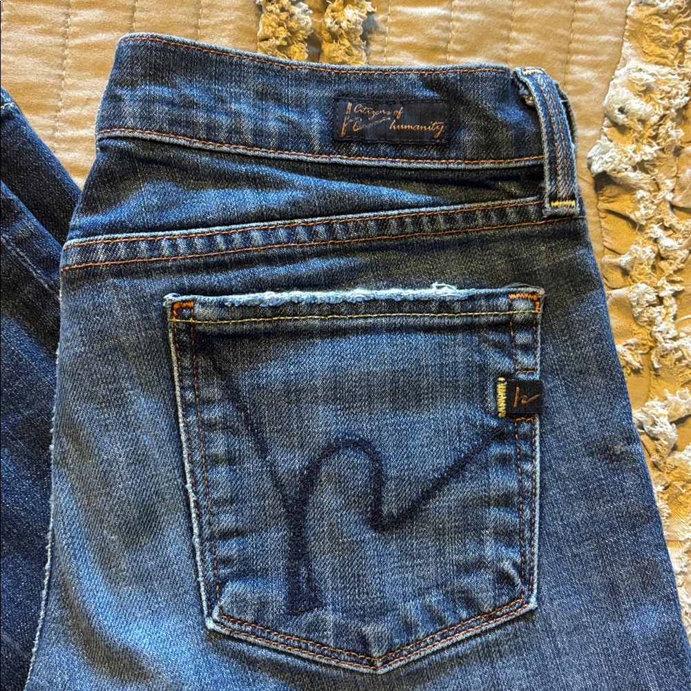 Citizen of Humanity Low Waist Cropped Size 27